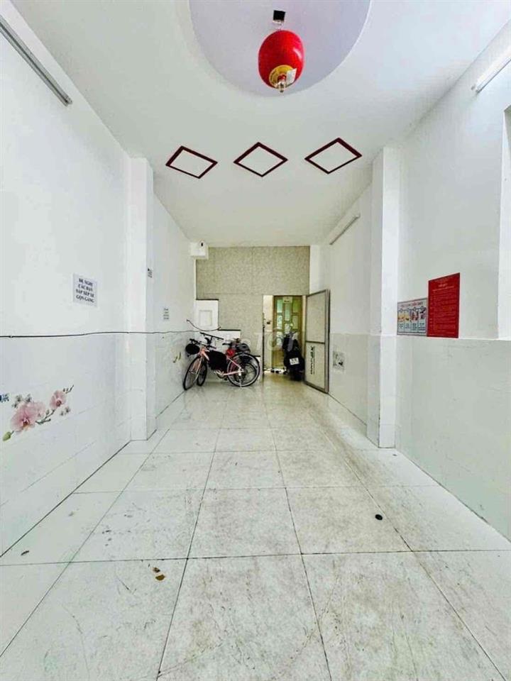 🏡 CHỈ 6 TỶ TRÒN – 57M² – 3 TẦNG BTCT – 6PN – SÁT HẺM XE HƠI HOÀNG HOA