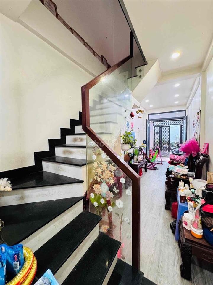 🏡 nhỉnh 4 tỷ (tl) – 40m² – 1 căn ra hẻm ô tô gần bv gia định  ▫️ 3 tầng