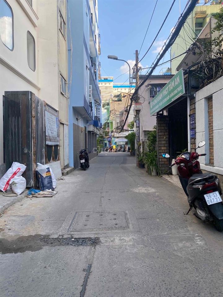 🏡 nhỉnh 4 tỷ (tl) – 40m² – 1 căn ra hẻm ô tô gần bv gia định  ▫️ 3 tầng