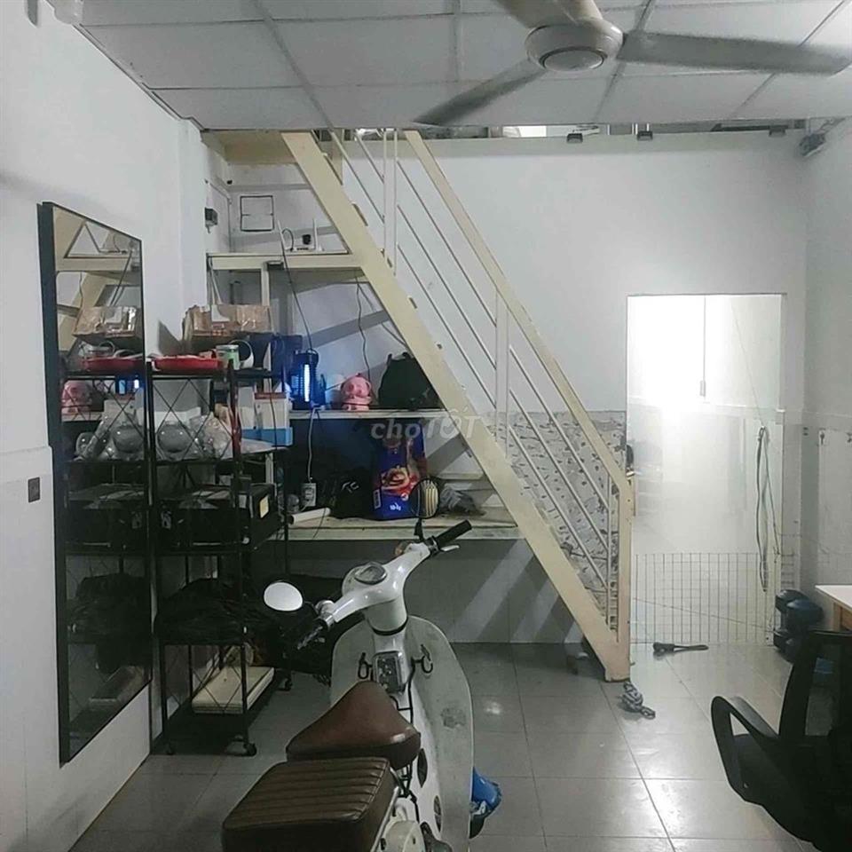 GẦN BẾN XE MIỀN ĐÔNG - HẺM XE TẢI TRÁNH - SÁT MẶT TIỀN - 44M2