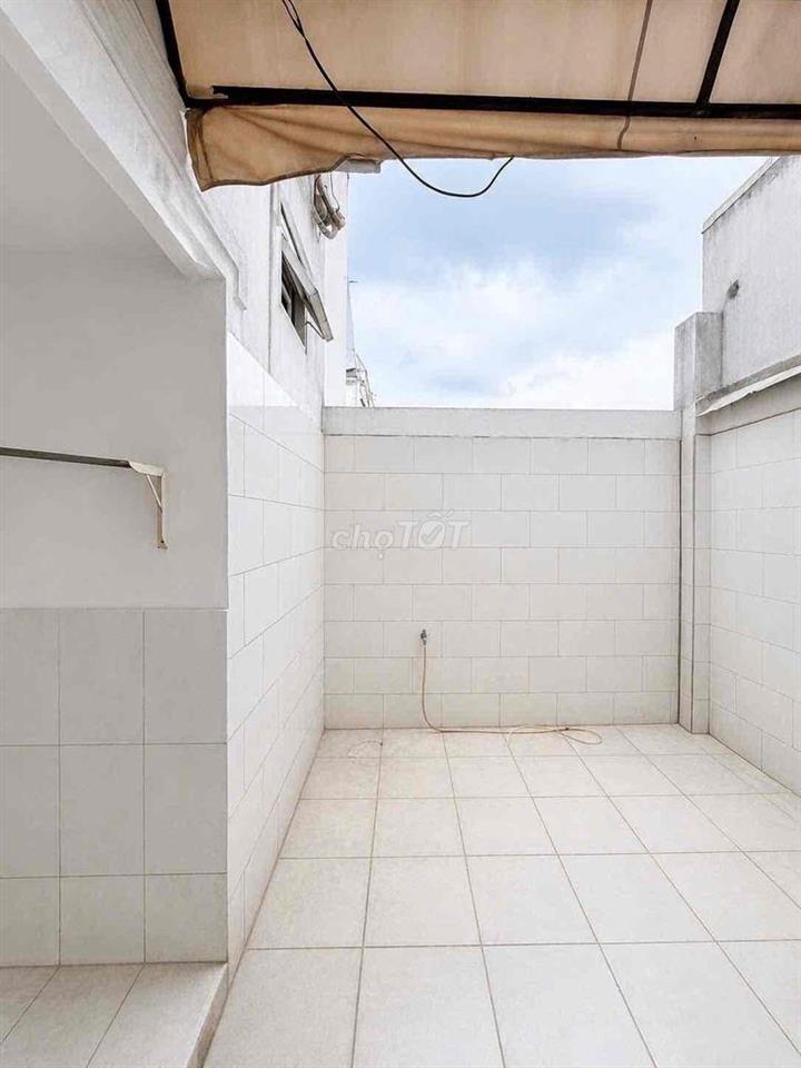 HẺM XE HƠI GẦN CHỢ BÀ CHIỂU - DTSD 101M1 - SỔ ĐẸP 1 ĐỜI CHỦ