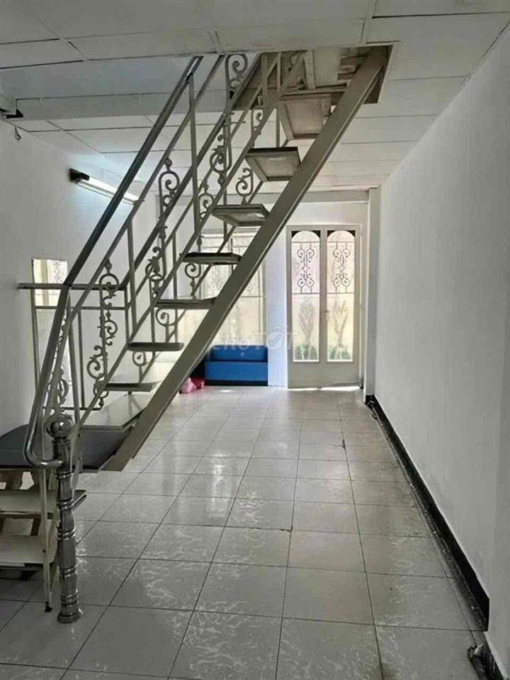 CHO THUÊ NHÀ HẺM OTO BÙI ĐÌNH TUÝ - 2PN 2WC - 9 TRIỆU
