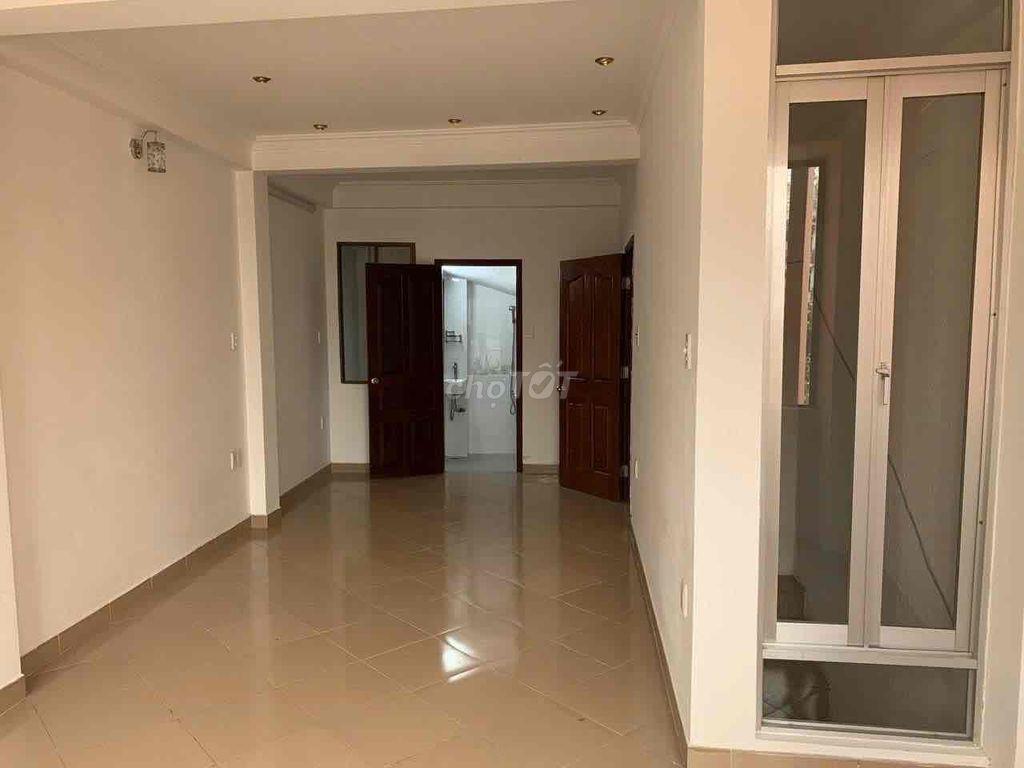 CHO THUÊ NHÀ HẺM OTO NƠ TRANG LONG - 3PN 3WC