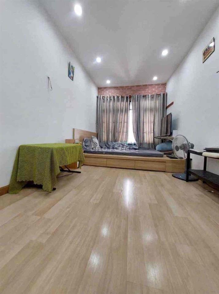 TỔ ẤM 19M2 - 2 TẦNG - 10M RA OTO TRÁNH - SỔ HOÀN CÔNG ĐỦ
