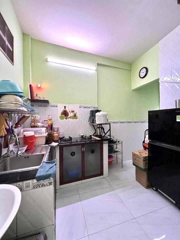 CHO THUÊ NHÀ TRƯỜNG SA, SÁT QUẬN 1 - 4PN 2WC | 14 TRIỆU
