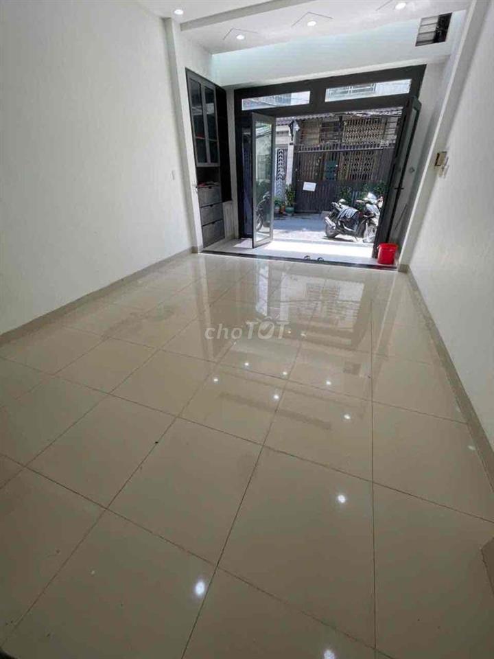 Cho thuê nhà hẻm xe tải gần chợ Cây Quéo - 3PN 3WC - SD ~200m2
