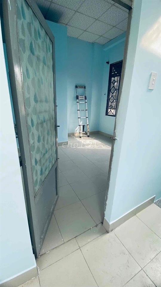 Bán 3 căn nhà liền kề 2 sổ , dtich: 160m2 cn, sẵn 9pn 7wc, trệt lầu