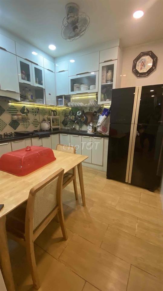 cho thuê nhà điện biên phủ, nguyễn cửu vân 2pn 2wc có đủ nội thất