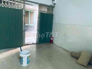 cho thuê nhà xô viết nghệ tĩnh, hẻm xe hơi, 1 xẹt 2pn, phòng thờ, 3wc