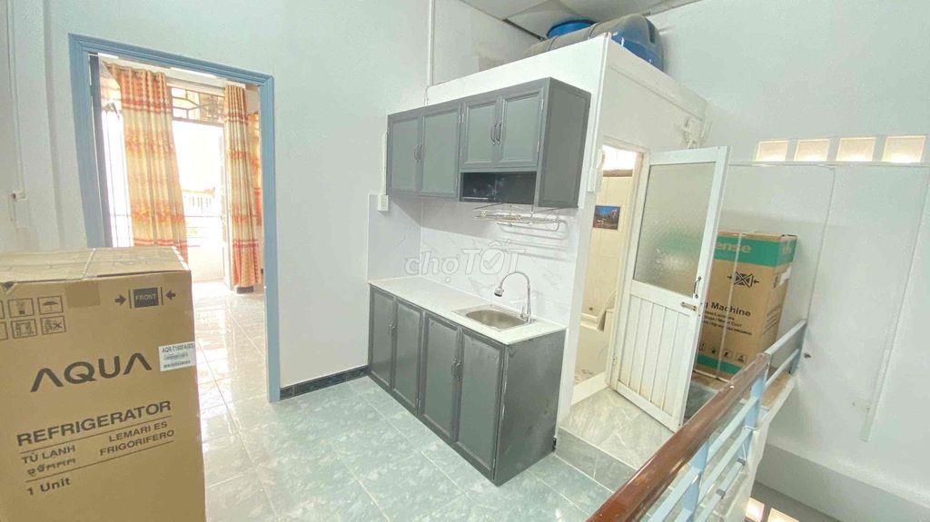 cho thuê căn hộ bancol nguyên tầng 2, máy giặt riêng