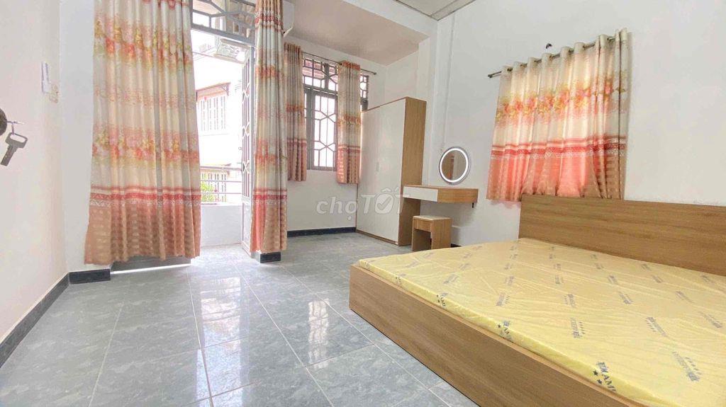 cho thuê căn hộ bancol nguyên tầng 2, máy giặt riêng