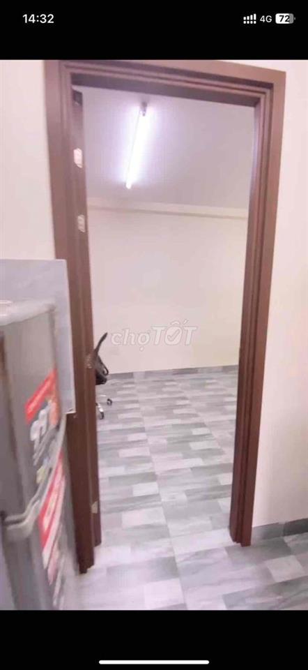 cho thuê căn hộ 2 phòng ngủ full nội thất, lầu 1, nhà mặt tiền