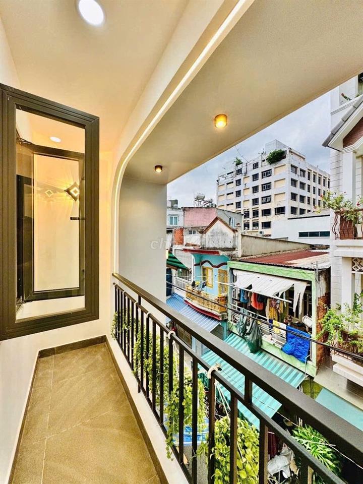 5.69 TỶ - NHÀ BÌNH THẠNH - 30M2 - 3 TẦNG 2PN 3WC - HẺM XE HƠI