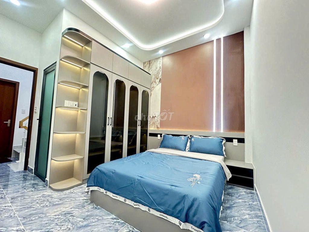 (Gò Vấp)Hẻm xe hơi 4m, 3PN/3WC (Có PN trệt), gần Emart 2, cách QT 500m