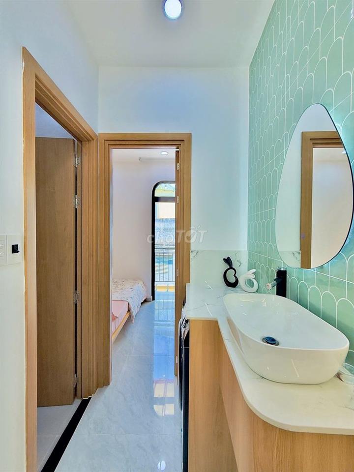(Bình Thạnh)Trung tâm Làng ĐH, 3 tầng 2PN/3WC Full nội thất, Gía TL