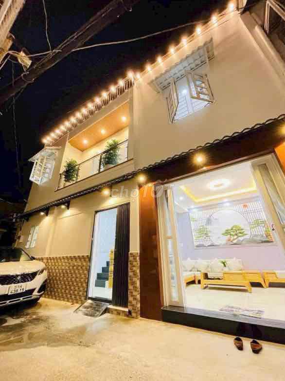 (Gò Vấp)Ngang KHỦNG 10,2m Ô Tô ngủ nhà, 41m2 đất, 2 tầng Full nội thất
