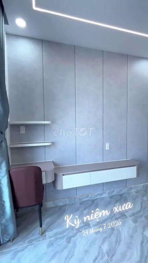 Bán Nhà Phố Hiện Đại Thiết Kế Lửng Ngược Giá 7 Tỷ
