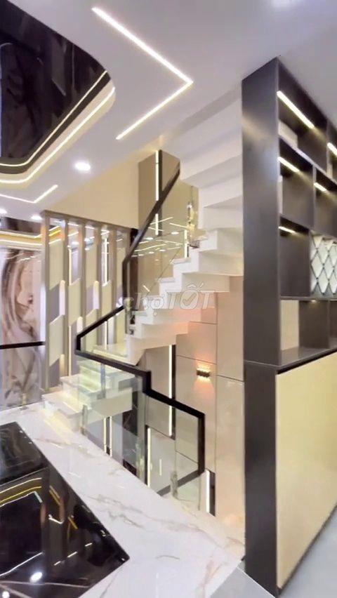 Bán Nhà Phố Lửng Ngược Hiện Đại Gần Gò Vấp Full Nội Thất