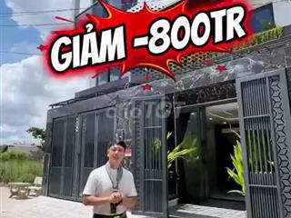 Bán Nhà Mặt Tiền Thạnh Lộc 39 Hiện Đại Đầy Đủ Nội Thất