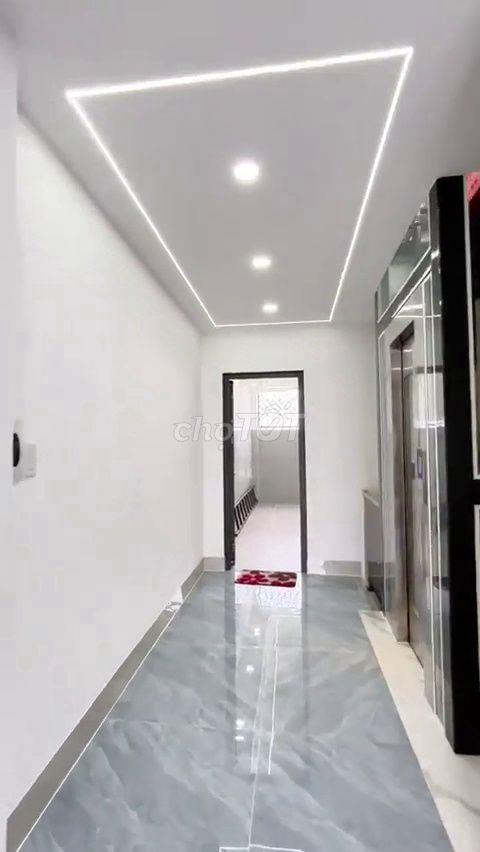 Nhà Phố Quận 12 Có Thang Máy, Giảm Còn 7.9 Tỷ