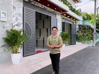 Bán Nhà Phố Có Thang Máy Ngang 5m - Giá 9.5 Tỷ