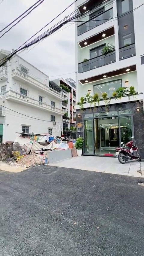 Bán Nhà Phố Mặt Tiền Kênh Lê Quang Hòa Full Nội Thất