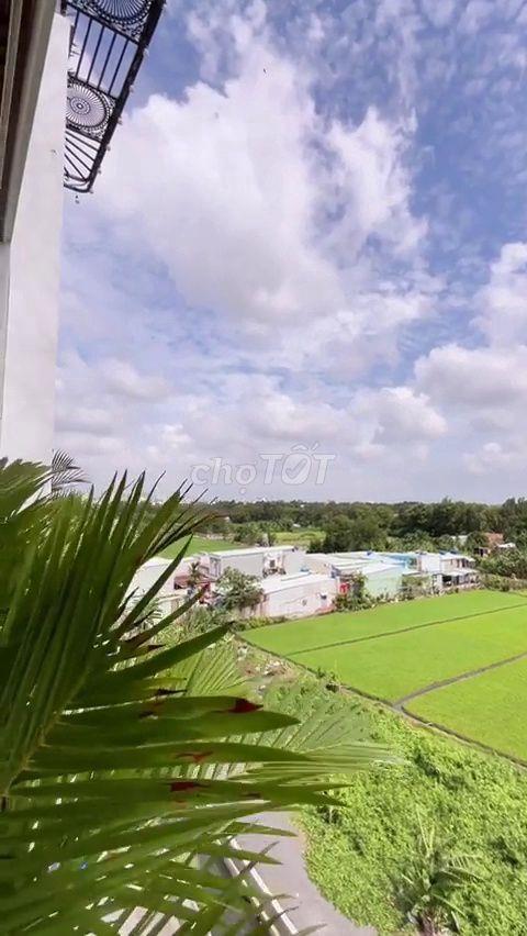 Bán Nhà Phố Full Nội Thất View Công Viên 150ha