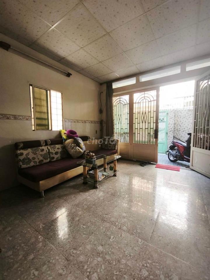 CẦN BÁN NHÀ VỊ TRÍ SIÊU ĐẸP, SÁT MT ĐINH BỘ LĨNH 56M2 CÓ 6.7 TỶ TL