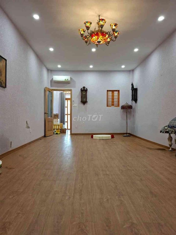 nhà bán nguyễn kiệm 2 tầng 55m2 sổ hồng riêng, gần bv 175