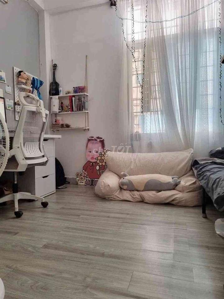 hẽm xe hơi 6m lê đức thọ 3 tầng sổ hồng riêng 