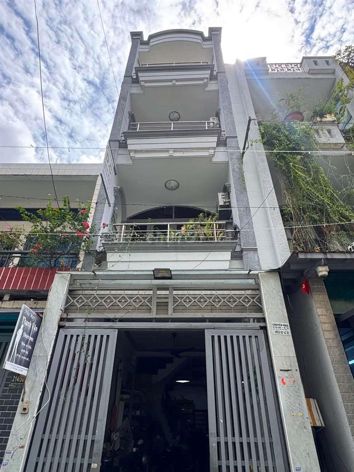 nhà bán nguyễn oanh 4 tầng xe hơi ngủ nhà
