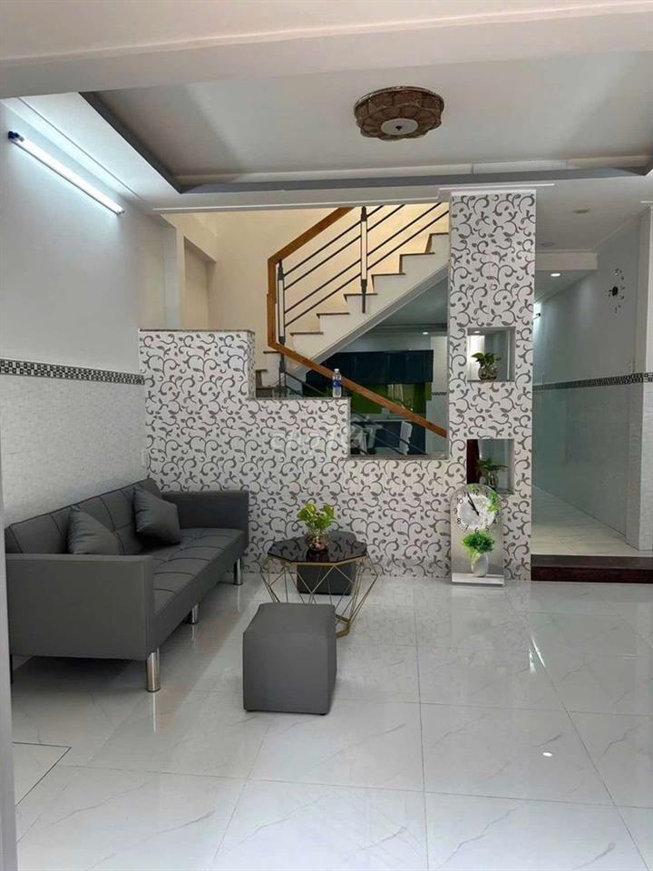 quang trung p10, gần uy ban, 55m2 sổ hồng riêng, hoàn công đủ