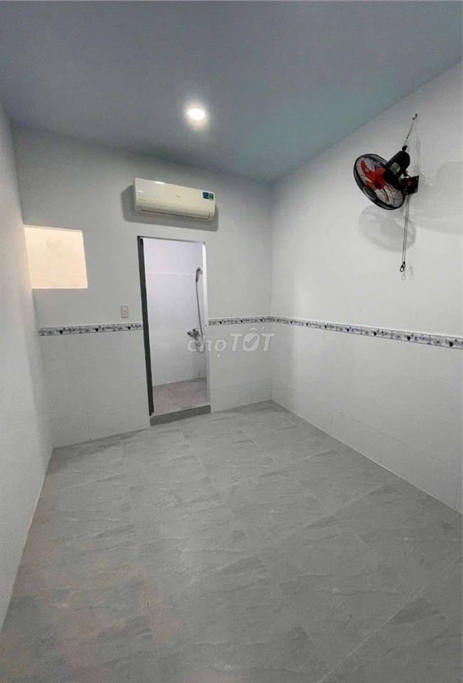 nhà bán bạch đằng 3 tầng, 55m2, gần chợ, trường đại học