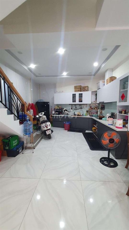 bán nhà nơ trang long 4 tầng, sổ hồng riêng, gần bv gia định