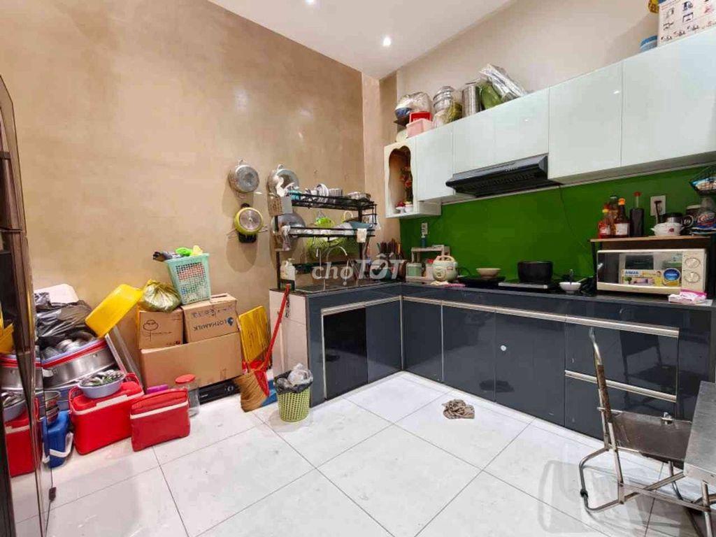 Bán nhà 3 tầng Nguyễn Duy Cung Gò Vấp 45m2 3PN gần Emart