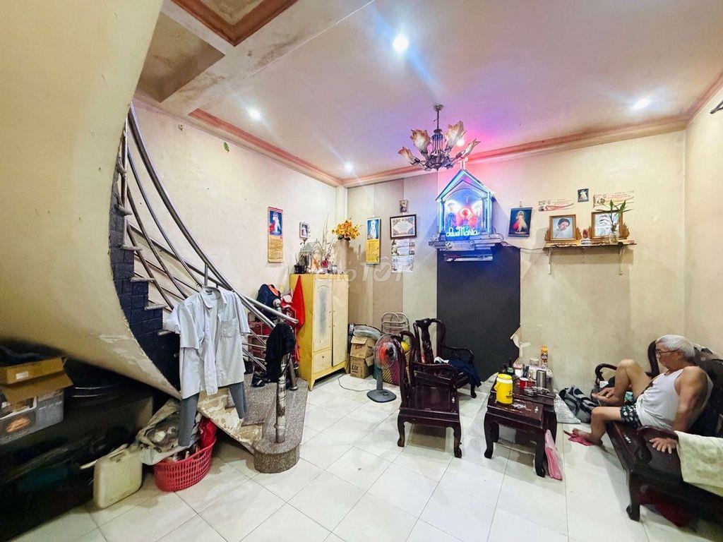 nhà bán điện biên phủ gần hẽm xe hơi, đại học hute