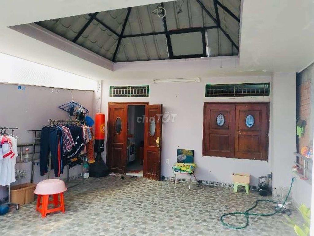 bán nhà dương quảng hàm 60m2, 3 tầng, xác hẽm xe hơi