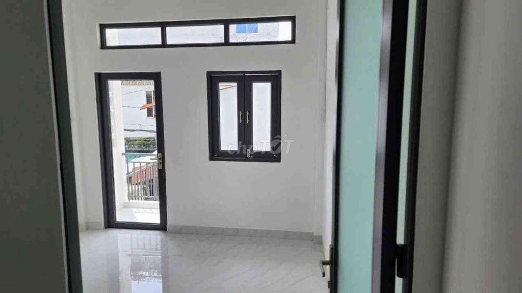 phan văn trị 60m2, 2 tầng, 3pn, sổ hồng riêng, gần emart 