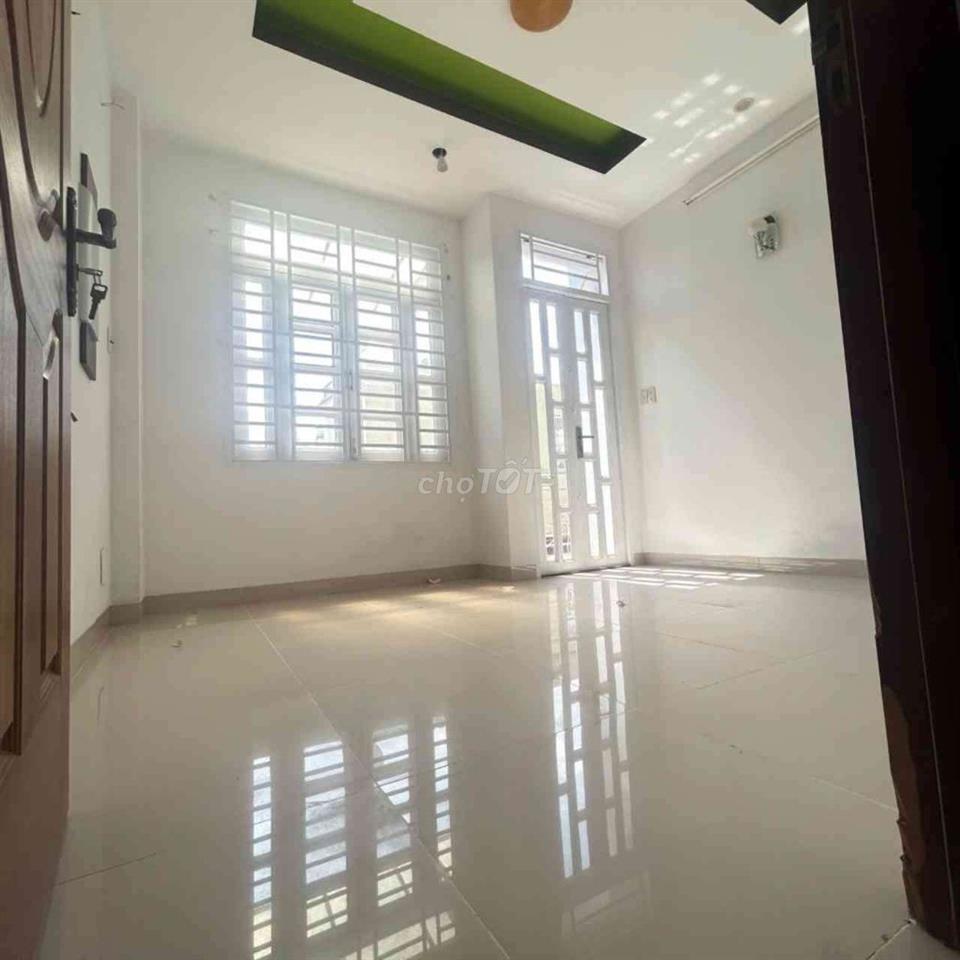 lê đức thọ 5 tầng, hẽm xe hơi, gần chợ trường học võ thị sáu, LOTE 
