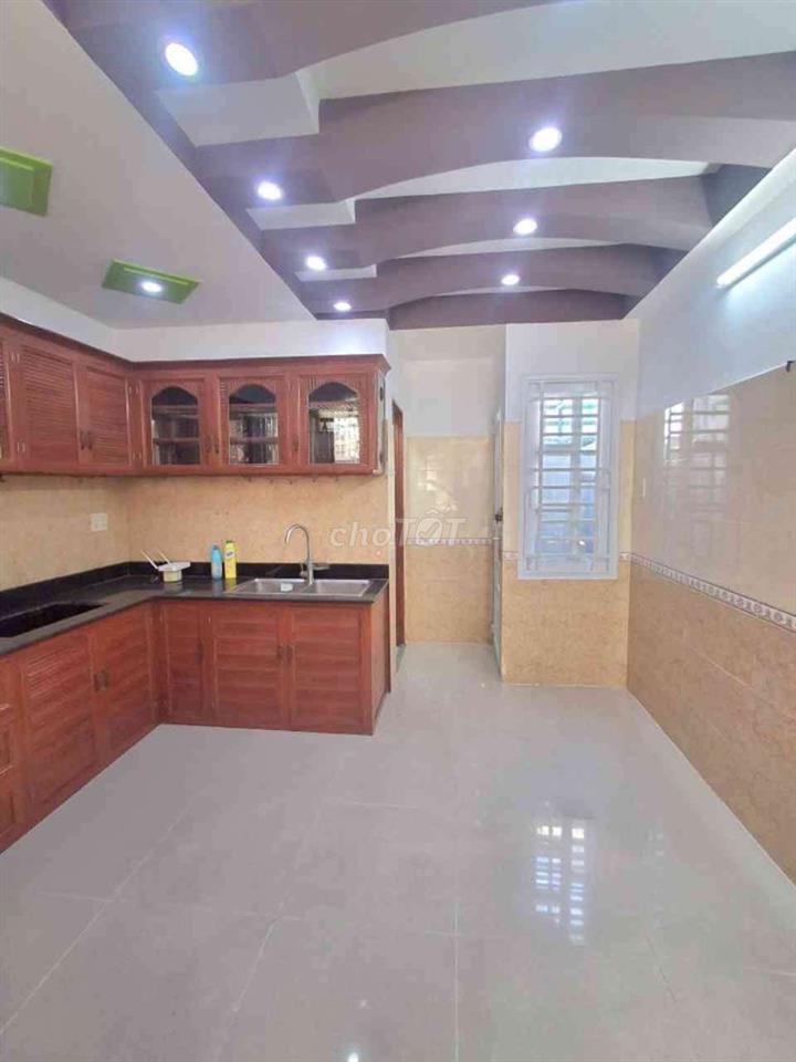 lê đức thọ 5 tầng, hẽm xe hơi, gần chợ trường học võ thị sáu, LOTE 