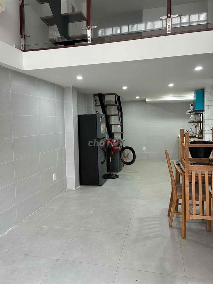 Bán nhà mới xây ngay cầu Điện Biên Phủ