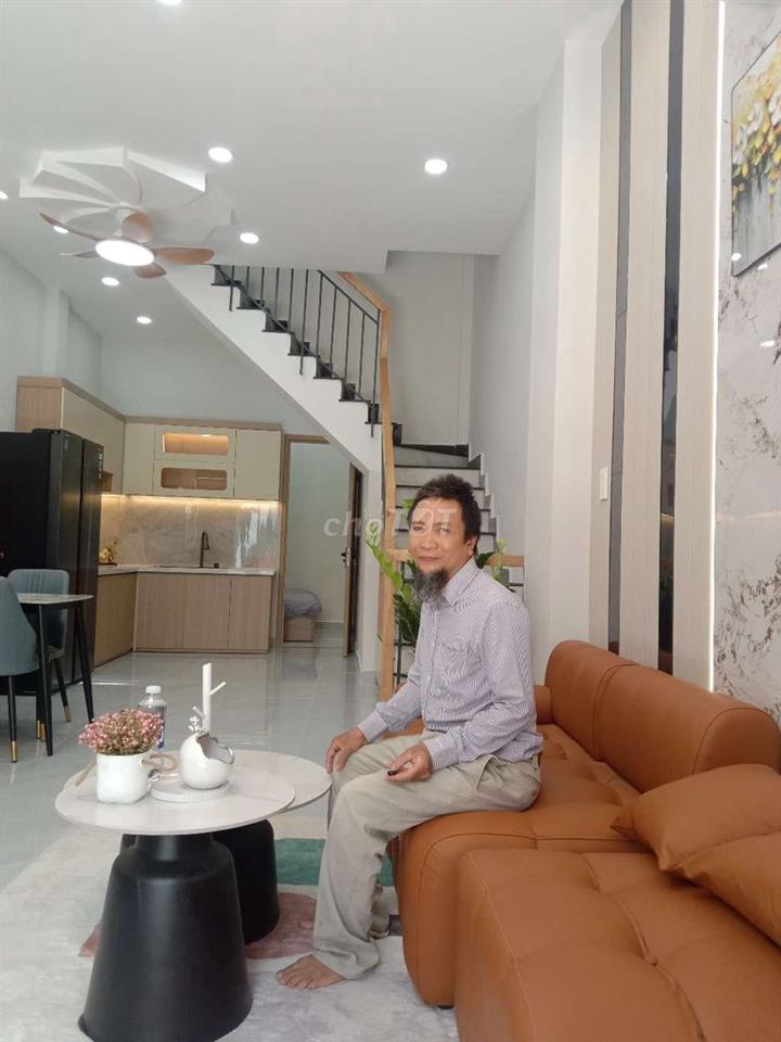NHÀ MỚI BTCT ĐÂY DU CÔNG NĂNG FUNLL NỘI THẤT HẺM XE HƠI 5m