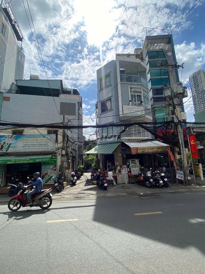 Bán nhà 2 mặt tiền hẻm lớn 135 Nguyễn Hữu Cảnh, 4 tầng giá 8,4 tỷ