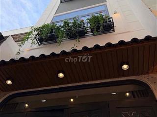 BÁN NHÀ 5 TẦNG- DTS: 100m2 - HẺM THÔNG- NGAY HUỲNH VĂN BÁN - PHÚ NHUẬN