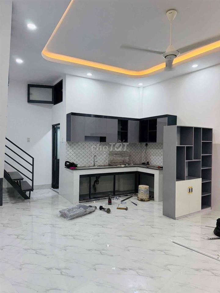 CHÍNH CHỦ BÁN NHÀ TRỆT LẦU MẶT TIỀN HỒ BÚN XÁNG PHƯỜNG TÂN AN, TP CẦN