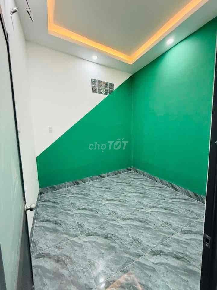 CHÍNH CHỦ BÁN NHÀ TRỆT LẦU MẶT TIỀN HỒ BÚN XÁNG PHƯỜNG TÂN AN, TP CẦN