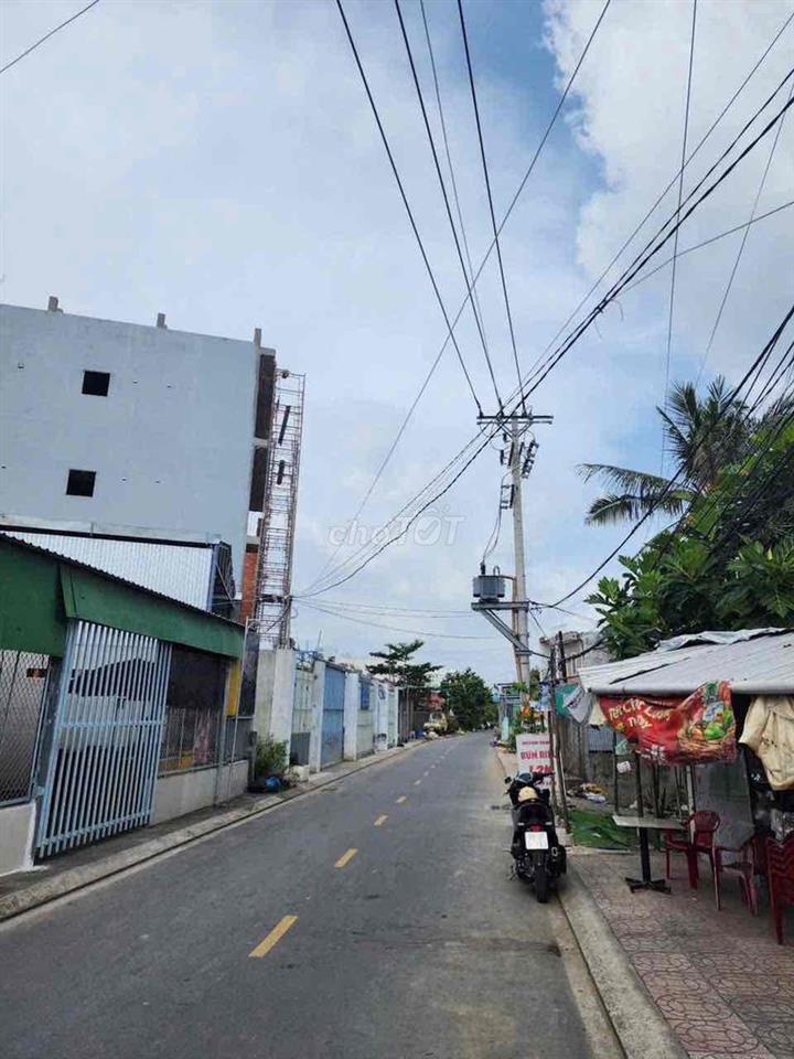 CHÍNH CHỦ BÁN 116m2 ĐẤT MẶT TIỀN ĐƯỜNG LÀNG HOA BÀ BỘ CẦN THƠ