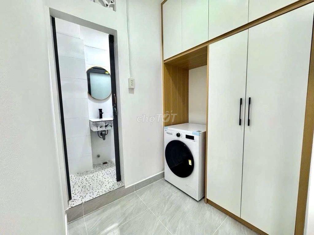 GẤP - TRUNG TÂM PHÚ NHUẬN - VỊ TRÍ ĐẸP NHẤT KHU VỰC.