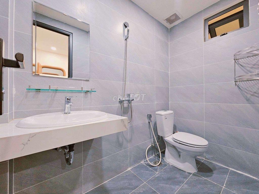 HẺM XE TẢI - PHAN XÍCH LONG - 40M2 - 5 TẦNG - NHỈNH 7TỶ