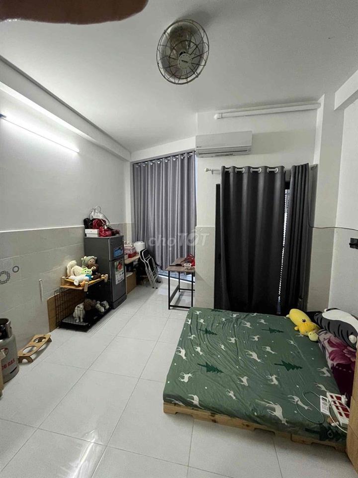 CHDV 7Pn, có thang máy, hầm 5 tầng, Giá 7.9 tỷ tl